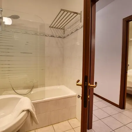 2-bedroom Camelia 21
